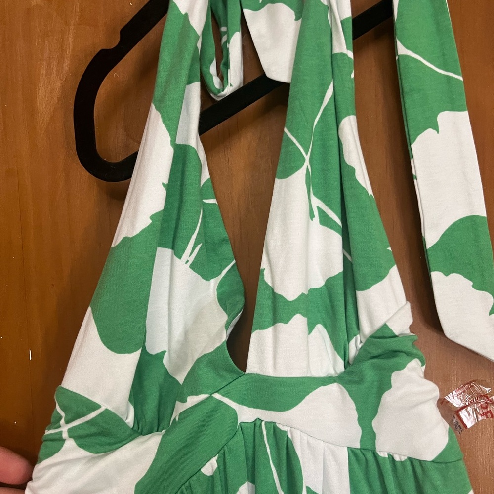 🆕. Diane Von Furstenberg Greenand White Halter Jumpsuit. XXS - Picture 4 of 7